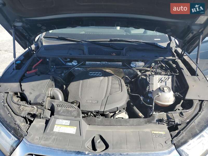 Позашляховик / Кросовер Audi Q5 2018 в Рівному