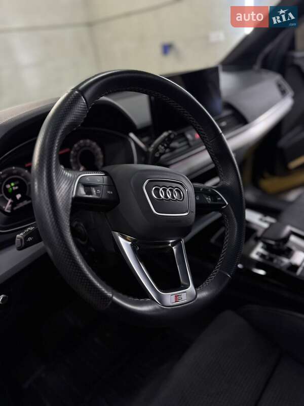 Внедорожник / Кроссовер Audi Q5 2021 в Виннице фото 9 Внедорожник / Кроссовер Audi Q5 2021 в Виннице