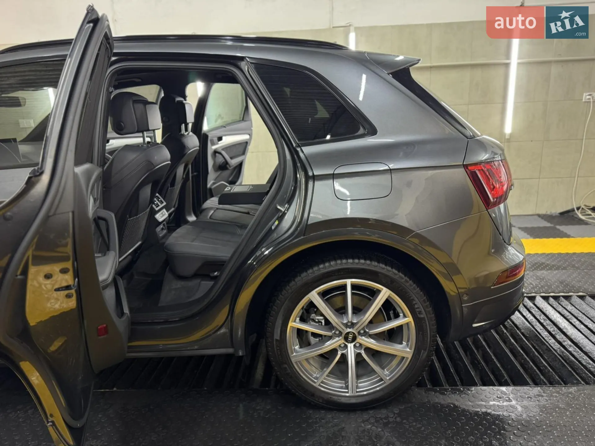 2021 Audi Q5 - мініатюра 14