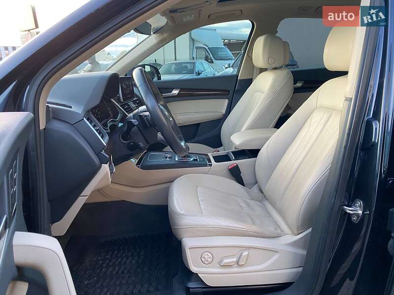 Позашляховик / Кросовер Audi Q5 2018 в Львові фото 22 Позашляховик / Кросовер Audi Q5 2018 в Львові