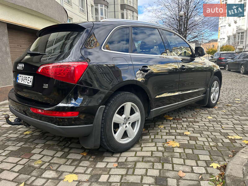 Позашляховик / Кросовер Audi Q5 2011 в Івано-Франківську
