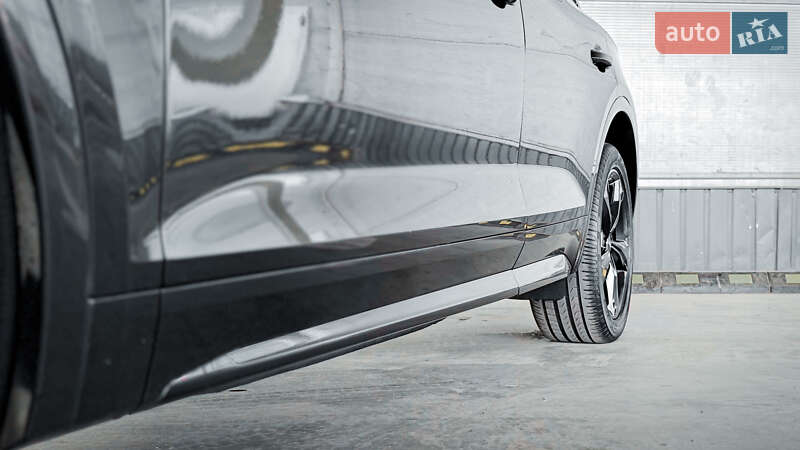 Позашляховик / Кросовер Audi Q5 2019 в Рівному