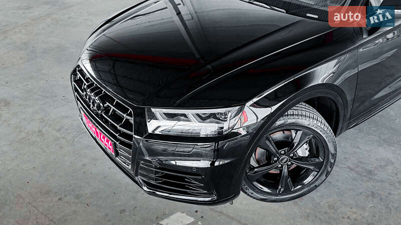 Позашляховик / Кросовер Audi Q5 2019 в Рівному