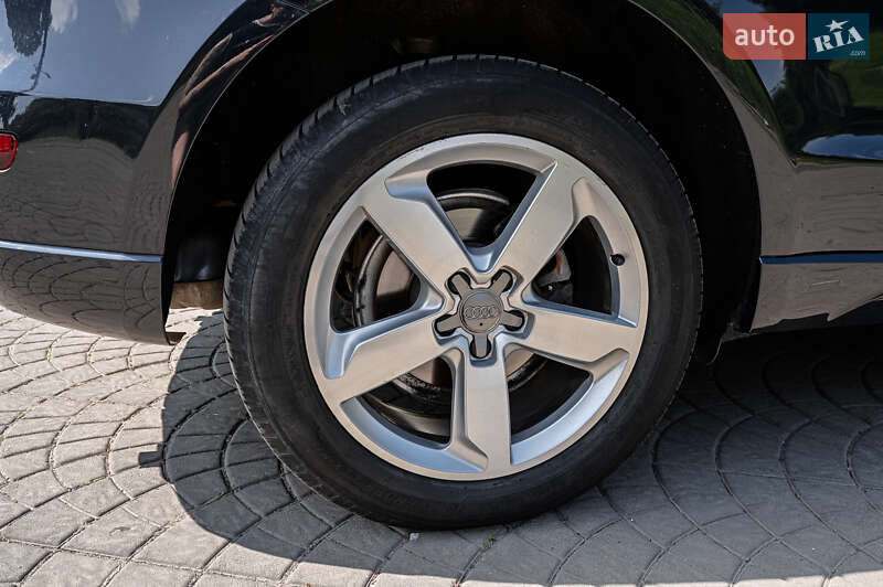 Внедорожник / Кроссовер Audi Q5 2011 в Луцке