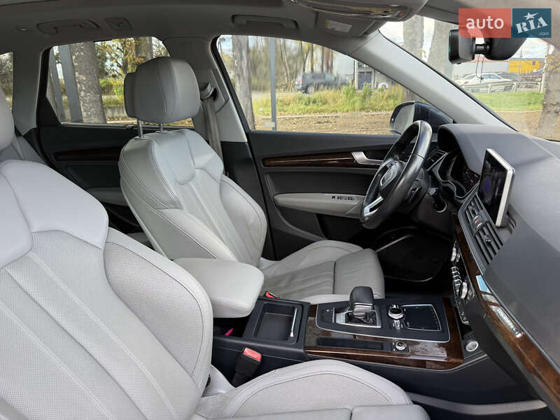 Позашляховик / Кросовер Audi Q5 2018 в Стрию фото 70 Позашляховик / Кросовер Audi Q5 2018 в Стрию