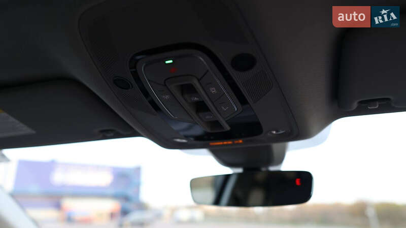 Внедорожник / Кроссовер Audi Q5 2022 в Киеве