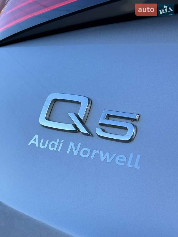 Позашляховик / Кросовер Audi Q5 2016 в Сумах