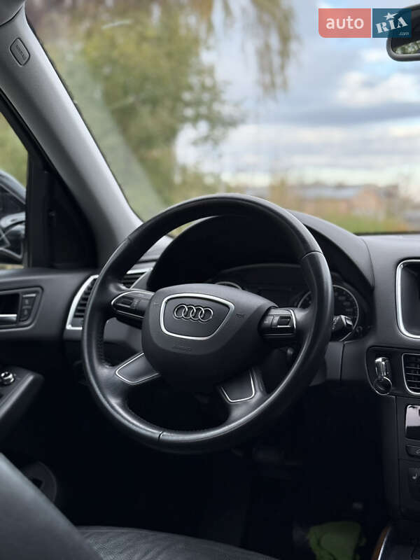 Позашляховик / Кросовер Audi Q5 2015 в Самборі фото 33 Позашляховик / Кросовер Audi Q5 2015 в Самборі
