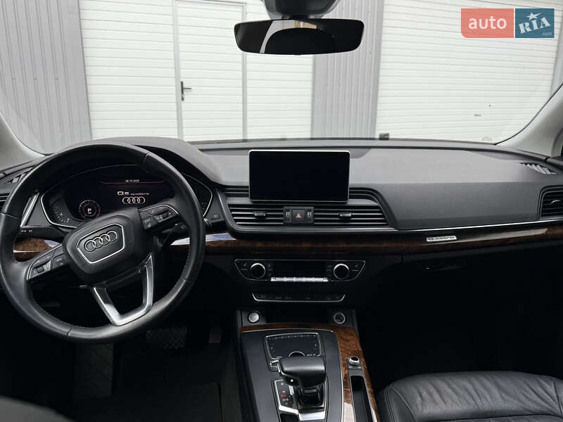 Позашляховик / Кросовер Audi Q5 2018 в Києві