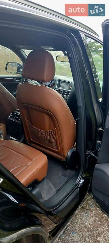 Позашляховик / Кросовер Audi Q5 2011 в Києві фото 3 Позашляховик / Кросовер Audi Q5 2011 в Києві