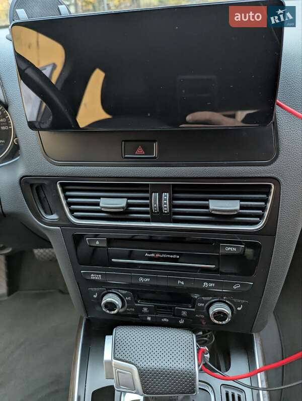 Позашляховик / Кросовер Audi Q5 2015 в Києві