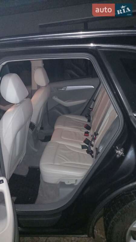 Позашляховик / Кросовер Audi Q5 2010 в Тернополі