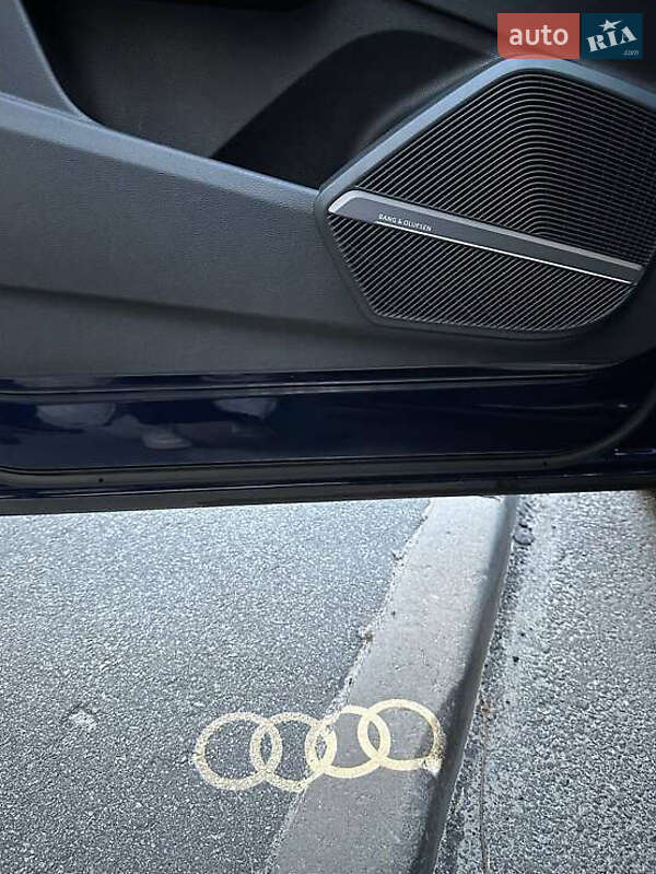 Позашляховик / Кросовер Audi Q5 2018 в Львові фото 3 Позашляховик / Кросовер Audi Q5 2018 в Львові