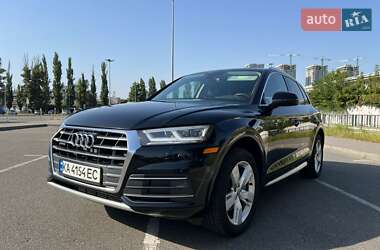 Внедорожник / Кроссовер Audi Q5 2018 в Киеве