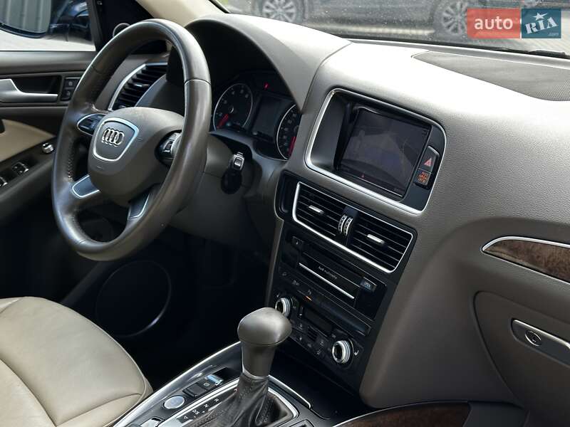 Внедорожник / Кроссовер Audi Q5 2016 в Львове