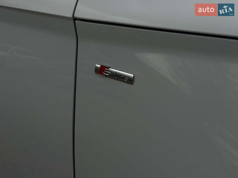 Позашляховик / Кросовер Audi Q5 2023 в Києві