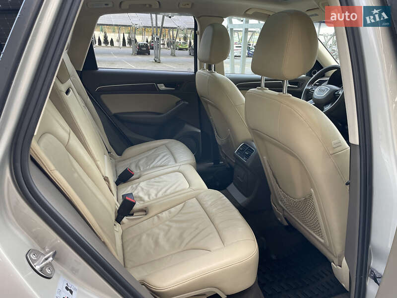 Позашляховик / Кросовер Audi Q5 2013 в Львові фото 14 Позашляховик / Кросовер Audi Q5 2013 в Львові