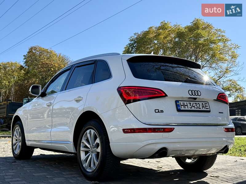 Внедорожник / Кроссовер Audi Q5 2016 в Одессе
