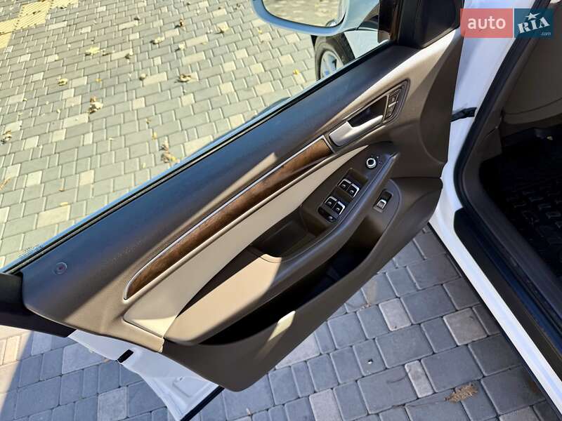 Внедорожник / Кроссовер Audi Q5 2016 в Одессе