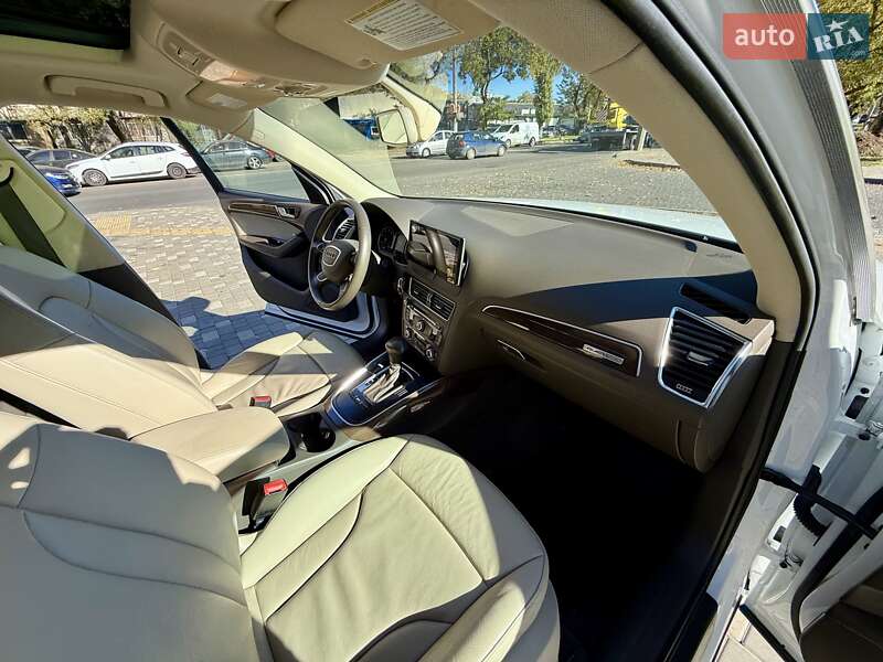 Внедорожник / Кроссовер Audi Q5 2016 в Одессе