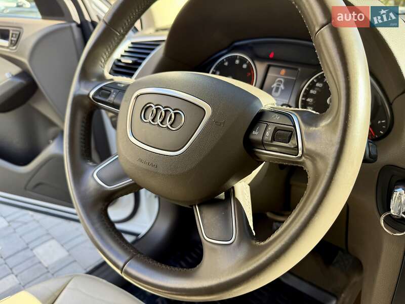 Внедорожник / Кроссовер Audi Q5 2016 в Одессе