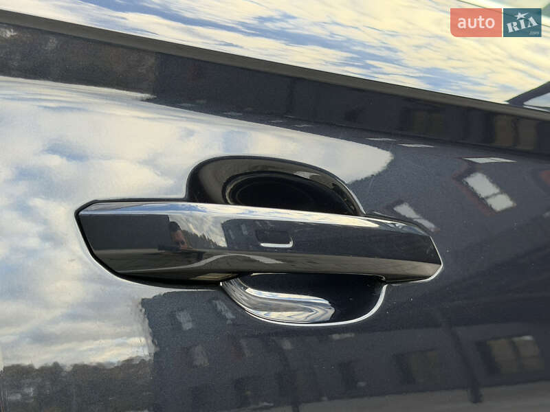 Позашляховик / Кросовер Audi Q5 2018 в Дубні фото 96 Позашляховик / Кросовер Audi Q5 2018 в Дубні