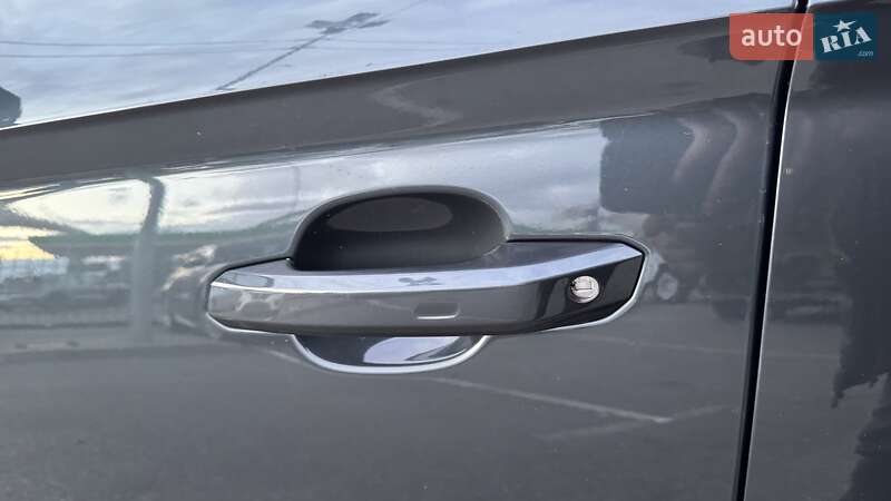 Позашляховик / Кросовер Audi Q5 2019 в Києві фото 42 Позашляховик / Кросовер Audi Q5 2019 в Києві