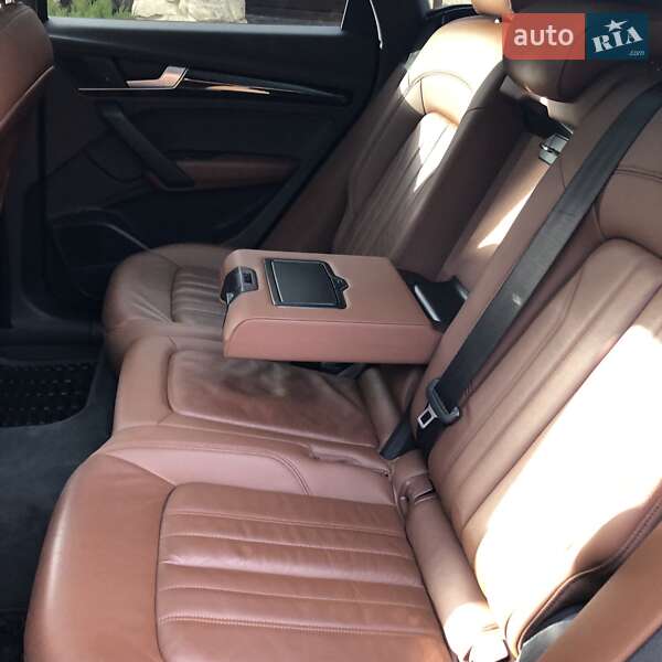 Позашляховик / Кросовер Audi Q5 2018 в Львові фото 14 Позашляховик / Кросовер Audi Q5 2018 в Львові