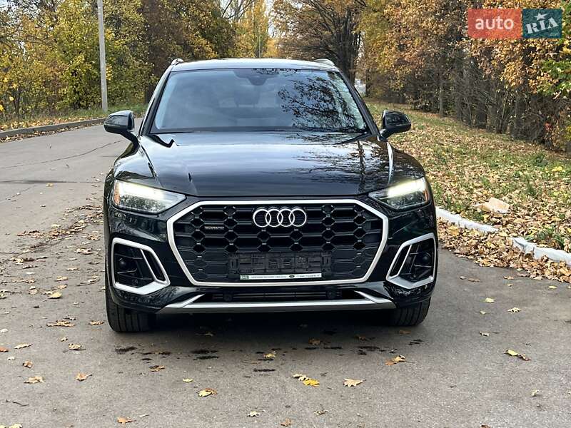 Позашляховик / Кросовер Audi Q5 2023 в Києві