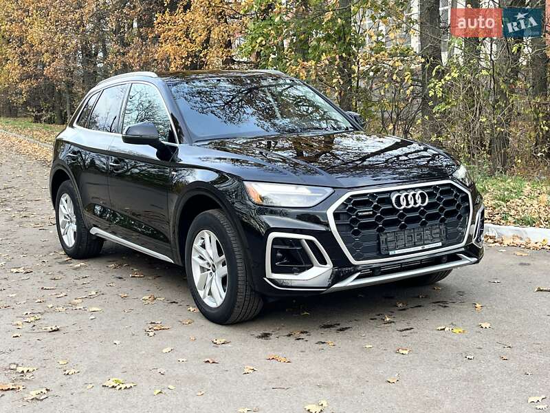 Позашляховик / Кросовер Audi Q5 2023 в Києві