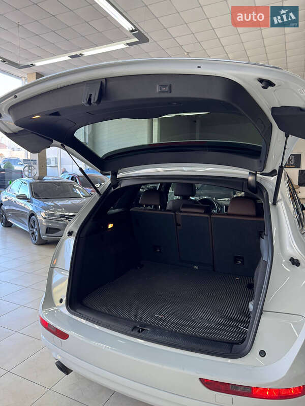 Позашляховик / Кросовер Audi Q5 2016 в Одесі фото 6 Позашляховик / Кросовер Audi Q5 2016 в Одесі