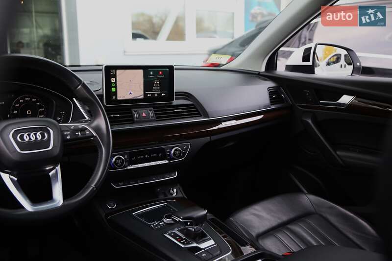 Позашляховик / Кросовер Audi Q5 2019 в Києві фото 16 Позашляховик / Кросовер Audi Q5 2019 в Києві