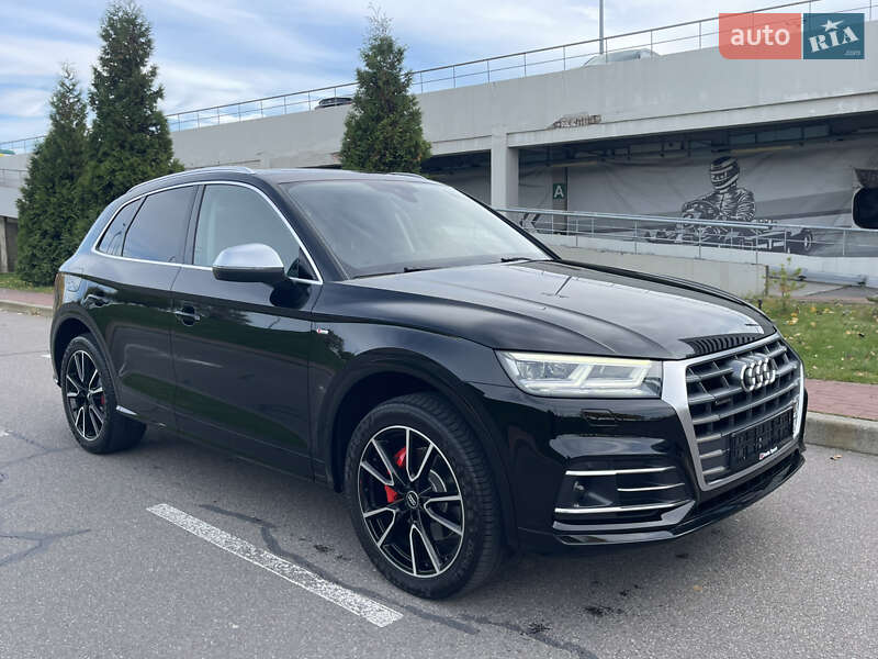 Позашляховик / Кросовер Audi Q5 2018 в Києві фото 6 Позашляховик / Кросовер Audi Q5 2018 в Києві