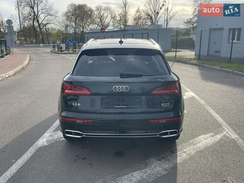 Позашляховик / Кросовер Audi Q5 2018 в Києві фото 19 Позашляховик / Кросовер Audi Q5 2018 в Києві