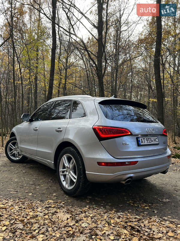 Позашляховик / Кросовер Audi Q5 2015 в Івано-Франківську