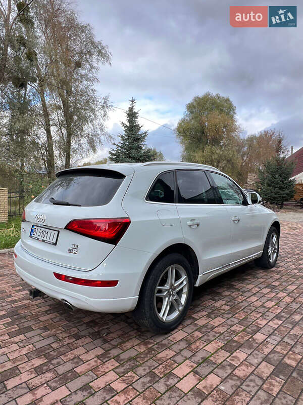 Позашляховик / Кросовер Audi Q5 2014 в Лохвиці
