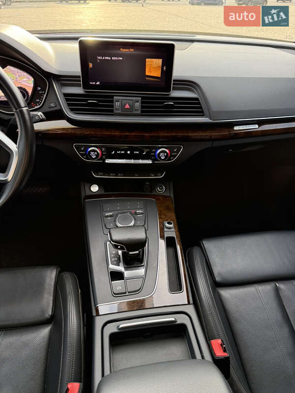 Позашляховик / Кросовер Audi Q5 2018 в Харкові