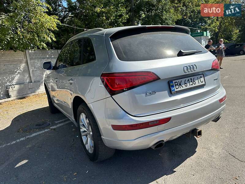 Позашляховик / Кросовер Audi Q5 2014 в Харкові