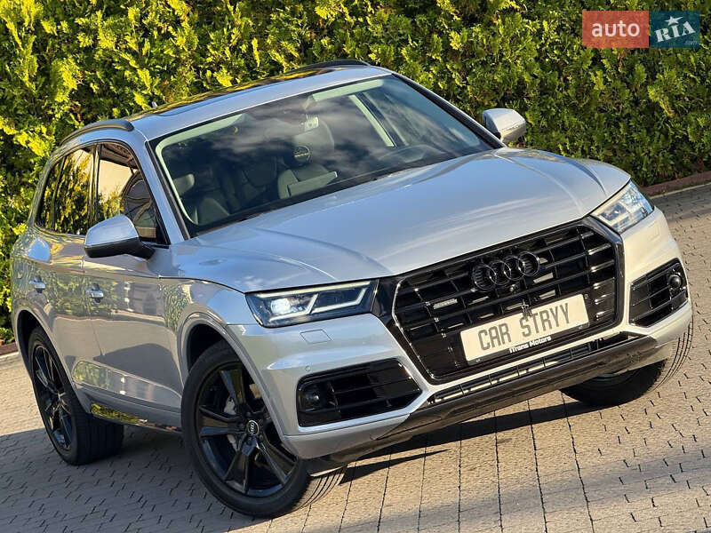 Позашляховик / Кросовер Audi Q5 2018 в Стрию