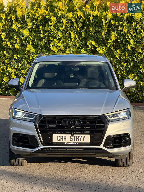 Позашляховик / Кросовер Audi Q5 2018 в Стрию