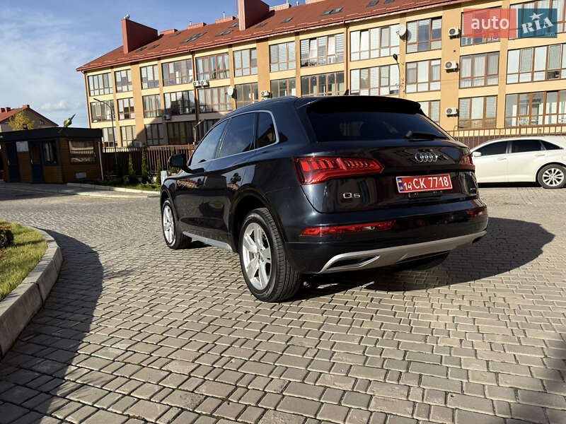 Позашляховик / Кросовер Audi Q5 2019 в Львові фото 7 Позашляховик / Кросовер Audi Q5 2019 в Львові