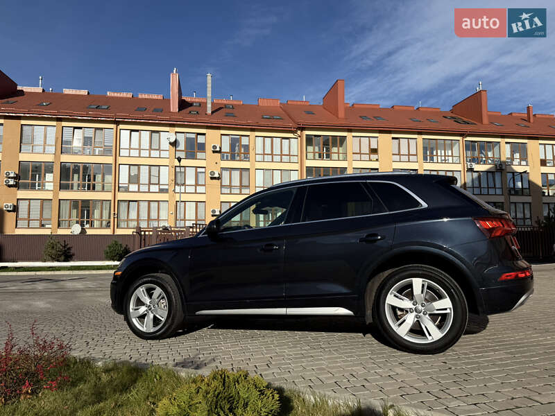 Позашляховик / Кросовер Audi Q5 2019 в Львові фото 17 Позашляховик / Кросовер Audi Q5 2019 в Львові