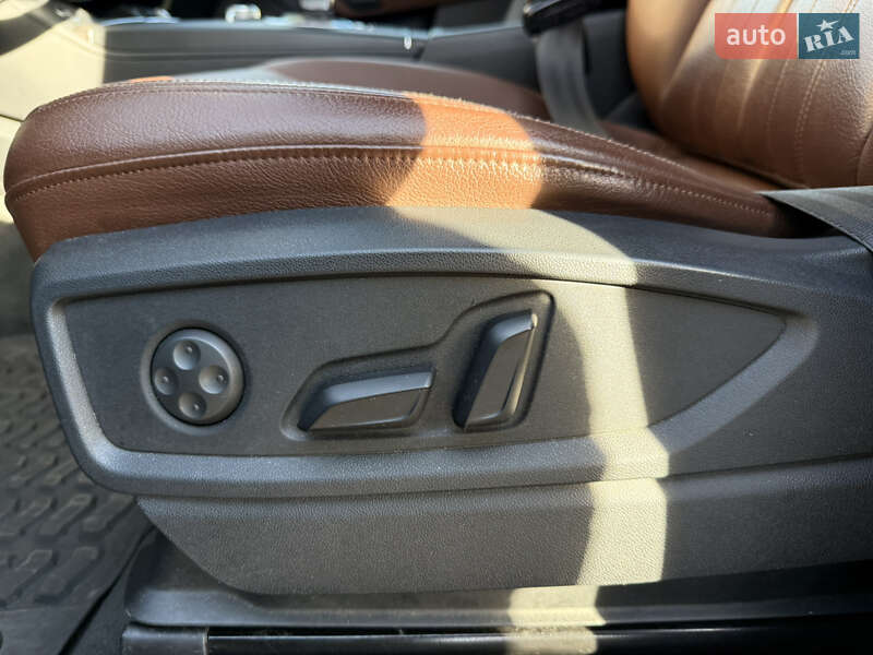 Позашляховик / Кросовер Audi Q5 2019 в Львові фото 25 Позашляховик / Кросовер Audi Q5 2019 в Львові