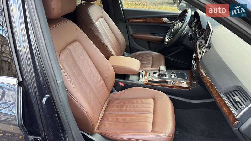 Позашляховик / Кросовер Audi Q5 2017 в Черкасах