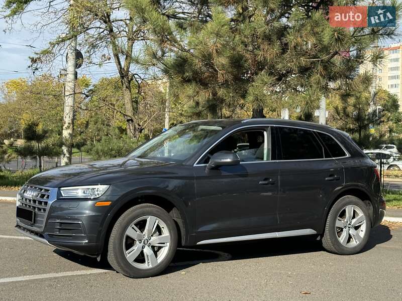 Внедорожник / Кроссовер Audi Q5 2019 в Одессе фото 5 Внедорожник / Кроссовер Audi Q5 2019 в Одессе