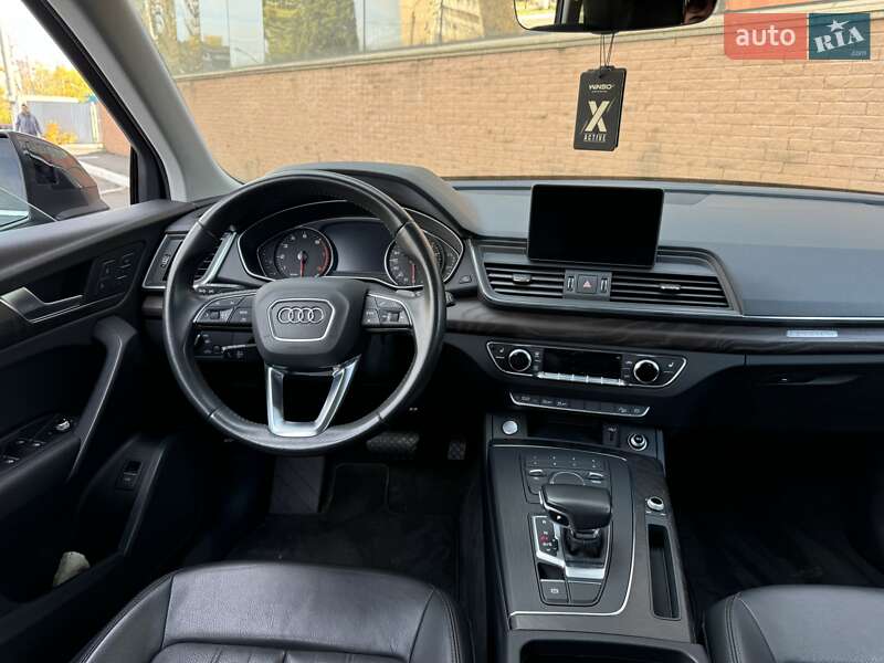 Внедорожник / Кроссовер Audi Q5 2019 в Одессе фото 23 Внедорожник / Кроссовер Audi Q5 2019 в Одессе