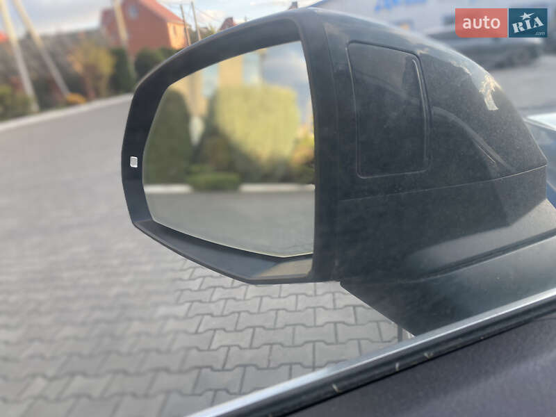 Позашляховик / Кросовер Audi Q5 2018 в Луцьку