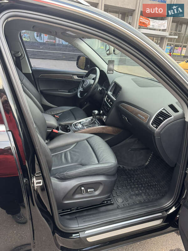 Внедорожник / Кроссовер Audi Q5 2015 в Ровно фото 42 Внедорожник / Кроссовер Audi Q5 2015 в Ровно