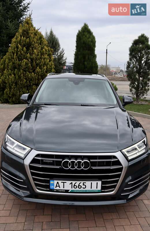 Внедорожник / Кроссовер Audi Q5 2019 в Ивано-Франковске