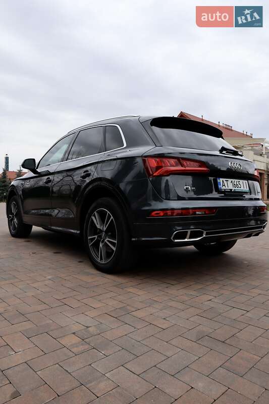 Внедорожник / Кроссовер Audi Q5 2019 в Ивано-Франковске
